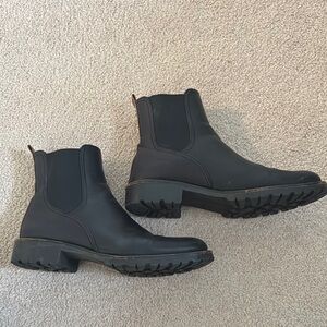 Womens Sam Edelman Black Leather Ankle Boots - fit like size 9!